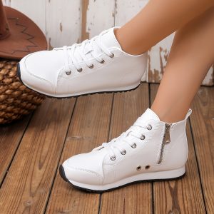 166A-2 White PU Women'S Casual Boots, Suitable for Use During 11 Holidays, Women'S Ankle Boots - Comfortable British Style Flat Casual Shoes with Zipper, Round Toe, Low Heel, And TPR Sole, Perfect for All-Day Wear.